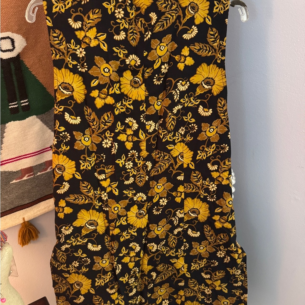 Liz Claiborne Floral Black and Gold Women's Vest 10 Petite - Picture 4 of 9